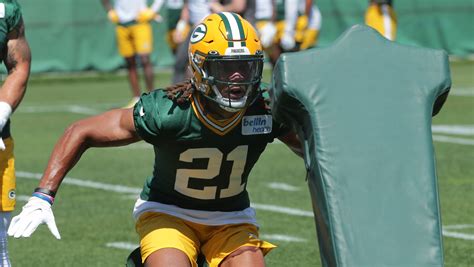 Packers Rookie Eric Stokes Keeping A Positive Attitude While Learning