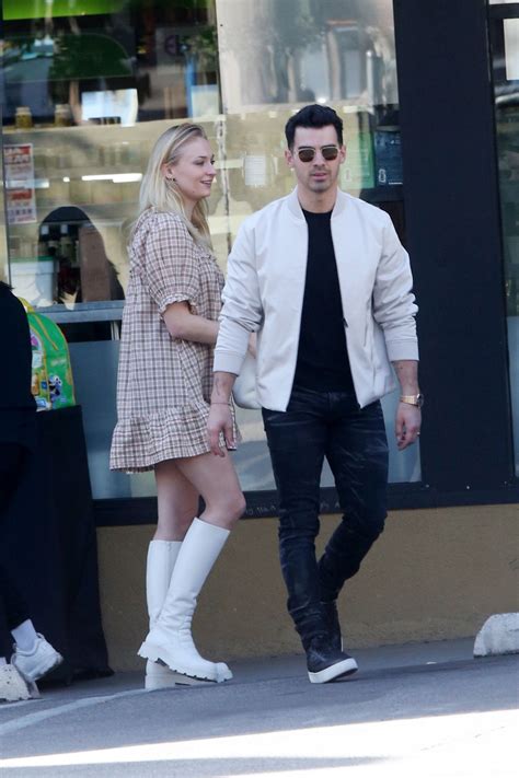 Sophie turner and joe jonas have been married since may 1, 2019. SOPHIE TURNER and Joe Jonas Out in Los Angeles 02/26/2020 ...