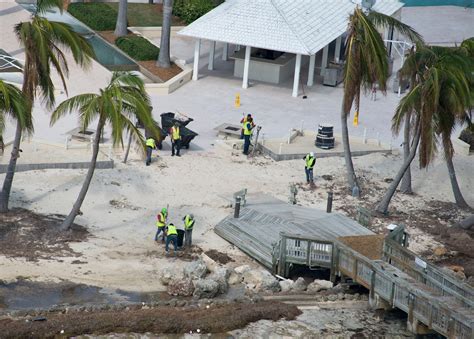 First Post Hurricane Irma Cruise Ship Docks In Key West