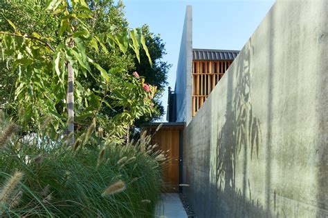 Gallery Of Riverbank House Wilson Architects 8
