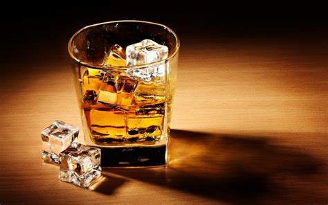 Wallpaper Shadow Table Yellow Drink Glass Alcohol Whisky Ice