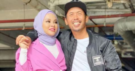 “ada Perancangan Rapi” Siti Sarah Nafi Shuib Letak Kerjaya Seni Selepas Bisnes Keramat Viral