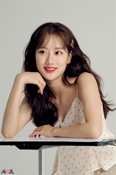 다음은 대한민국의 걸 그룹 에이프릴의 음반 외 활동 목록이다. 에이프릴 나은 페리페라 - transportkuu.com