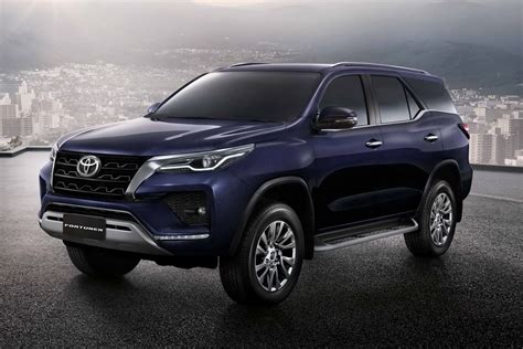 Updated Toyota Fortuner Revealed Za