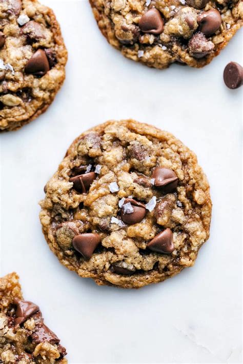 Best Oatmeal Chocolate Chip Cookies Chewy Chelseas Messy Apron