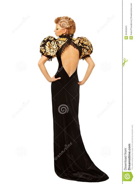Femme Dans La Longue Robe Noire De Mode Avec Le Dos Nu Au Dessus Du Ccb Blanc Image Stock