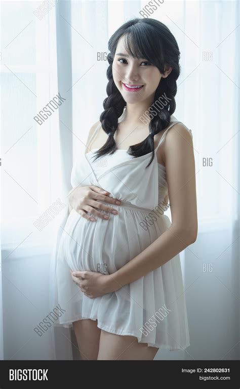 pregnant asian telegraph