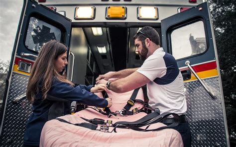 Important Tasks You Need To Know About Emt Training Medtrust