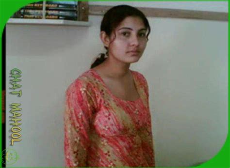 Pakistani Girls She Is Pakistan Chatroom Girl She Is Beautiful Innocent Fucking In Pussy