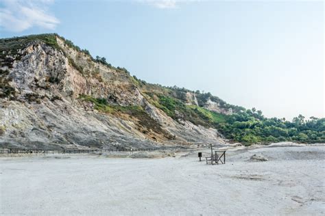 Southern Italy's Campi Flegrei volcano prone to eruption, new study