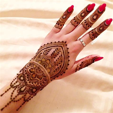 1easy simple unique designer henna mehndi designs for handsspecial trendy mehendi. 125+ New Simple Mehndi/Henna Designs for Hands - Buzzpk