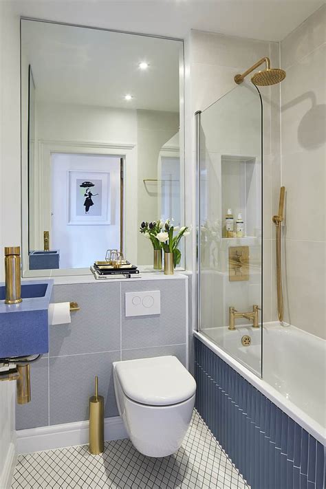 There is no doubt that in any tiny space or room, white is the color that we most often turn to. The Best 16 Small Bathroom Trends 2021 That Are Rule-Breaking