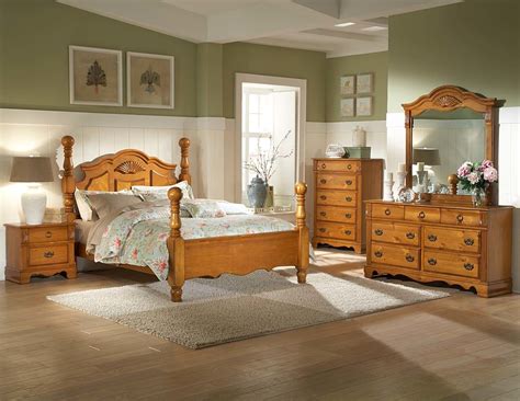 Whether it's cozy or spacious, bright or subdued, target stocks all the bedroom furniture you need. The Important Things When Selecting Pine Bedroom Furniture ...
