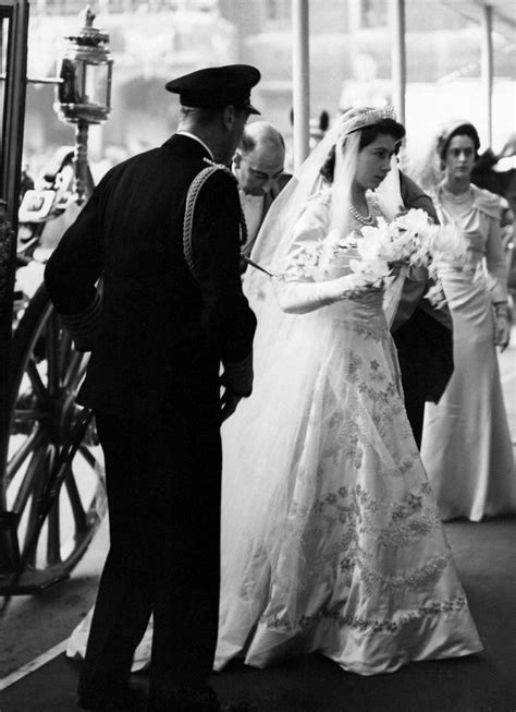 And why her marriage to prince philip almost didn't happen. This Is What Queen Elizabeth And Prince Philip's Wedding ...