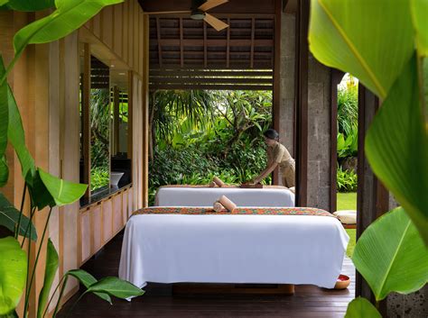 The Ritz Carlton Bali Nusa Dua Hotel Bali Indonesia Oceanfront Villa Massage Room Travoh