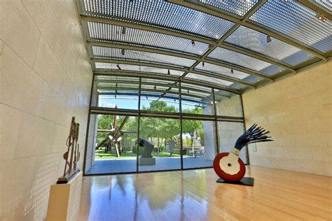 Nasher Sculpture Center Is One Of The Very Best Things To Do In Dallas