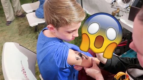 11 Year Old Gets Tattoo Youtube