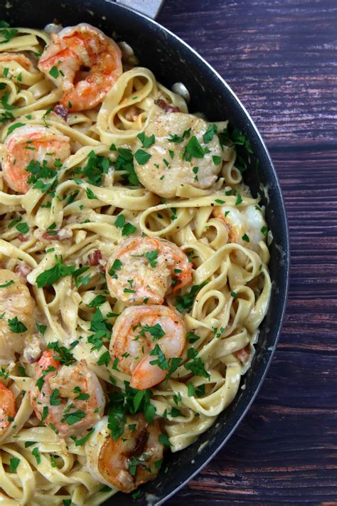 Amazing Shrimp And Scallop Pasta With White Wine Sauce Easy Recipes To Make At Home