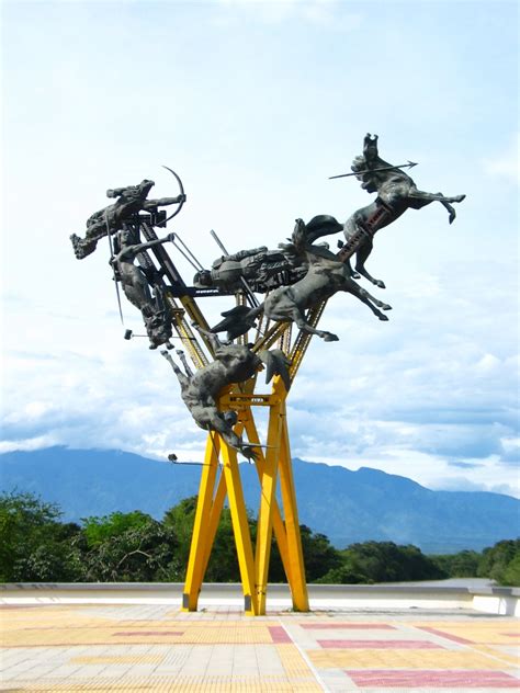 Neiva Huila Colombia Monumento A La Gaitana Neiva Huila Colombia