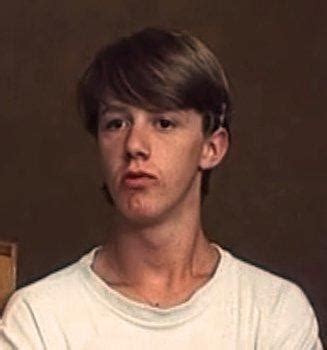 Jiří langmajer (born 3 june 1966 in plzeň) is a czech actor. Jiří Langmajer ve filmu Krajina s nábytkem (1986, režie ...