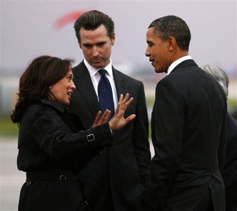 Barack Obama The Sexist Row Over Presidents Remarks On Kamala Harris