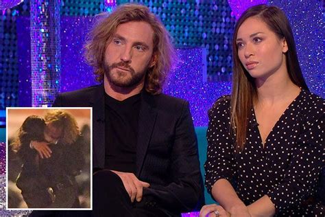 Seann Walsh Apologises To Ex Rebecca Humphries And Says Our Relationship Wasnt Perfect As