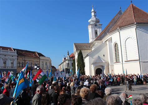 Hundred Thousands Of Ethnic Hungarians For Autonomy Photo Gallery