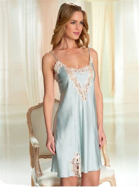 Luxury Short Sleeve Nightdress David Nieper Available In Pure Silk