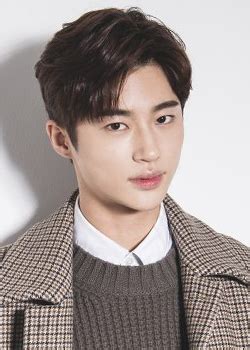 변우석 / 邊佑錫 / byeon woo suk / byun woo seok / byun woo suk. Byeon Woo Seok (1991) | Dramacool