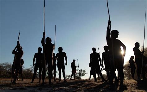 brazil s yawalapiti tribe take part in a ritual to honour the dead human nature brazil