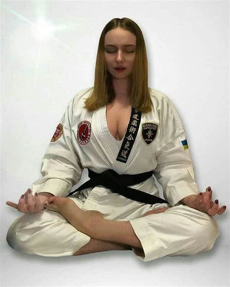 Pantyhose, nylon, stockings, pantyhose footjob, pantyhose sex, panties and much more. Pin by Allison Mantray on Karate | Martial arts girl, Martial arts women, Martial arts sparring