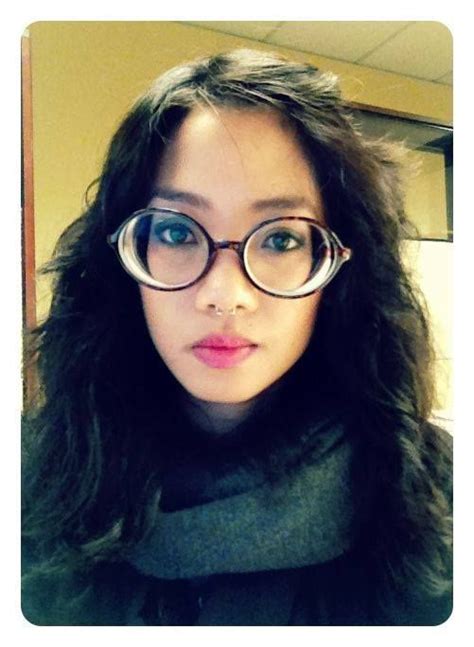 Pin By Bobby Laurel On Girls With Glasses Girls With Glasses Big