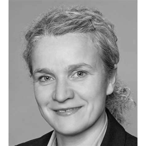 Landesbank berlin ag provides retail banking services. Barbara Kurr - Gruppenleiterin - LBBW Landesbank Baden ...