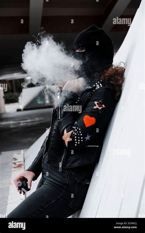 Woman Black Leather Jacket Smoking Hi Res Stock Photography And Images