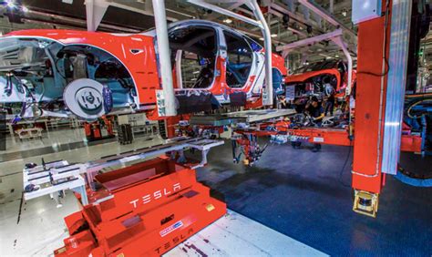 An Inside Look At The Tesla Fremont Factory Production Line Video