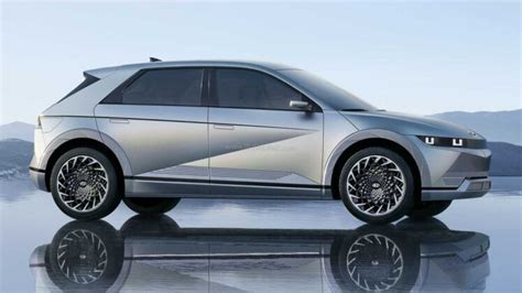 Hyundai Ioniq 5 Electric Car Debuts With 470 Kms Range