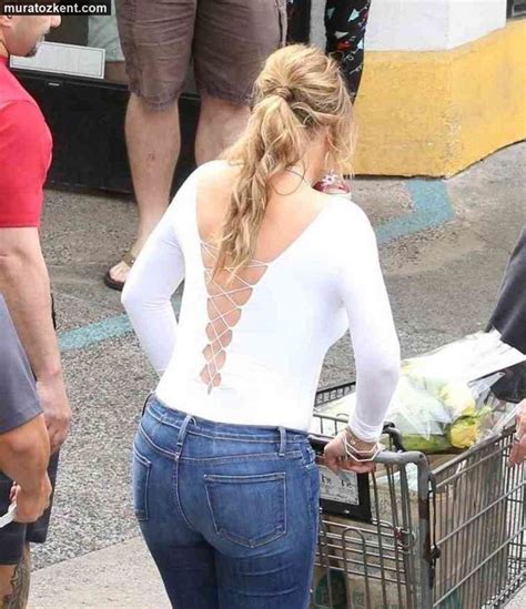 Braless And Brazen Mariah Carey Showing Her Pokies 14 Photos The Fappening