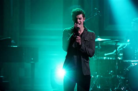 Shawn Mendes Earns Second No 1 Album On Billboard 200 With Illuminate