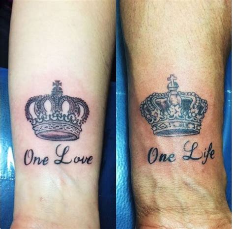 50 best queen tattoos for women 2019 crown spades heart tattoo ideas