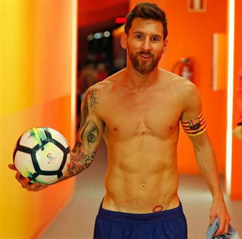 Pin By Lisset Agatón On Leo Messi Lionel Messi Leo Messi Messi Body