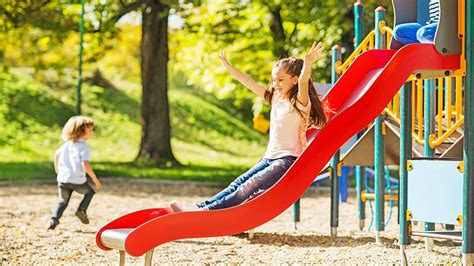 Missouri Mom Warns About Danger Of Hot Slides After Girl 4 Suffers