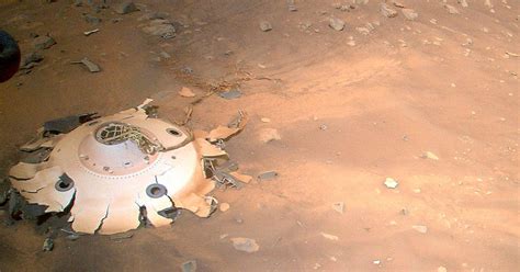 Eerie Wreckage On Mars Captured In New Photos From Nasas Ingenuity Helicopter Cbs News