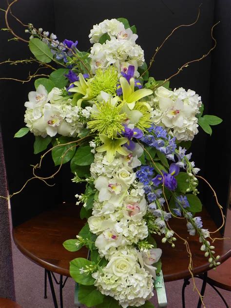 A funeral is a ceremony connected with the final disposition of a corpse, such as a burial or cremation, with the attendant observances. Pin by Gloria Hendsbee on Inspirations: Occasions ...