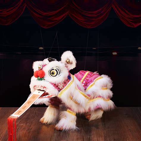 38cm Big Chinese Traditional Plush Toys Marionette Lion Dance Puppet
