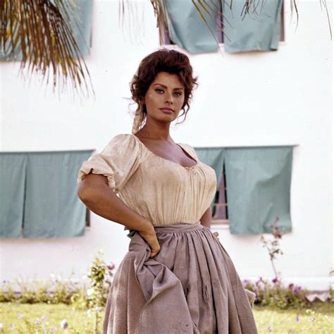 The Story Of Sophia Loren A Hollywood Star Who Loved Only One Man For