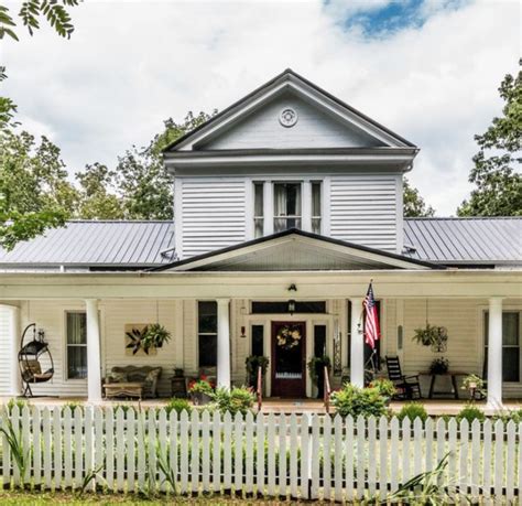 Country Mansion For Sale Circa 1851 Old Historic Houses