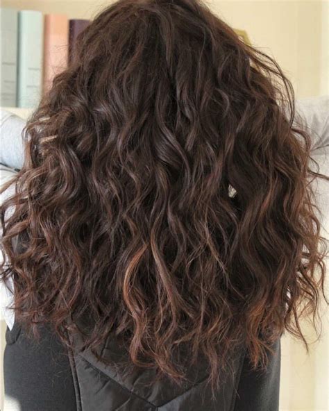 Unbelievable Curly Hair Transformations You Have To See These