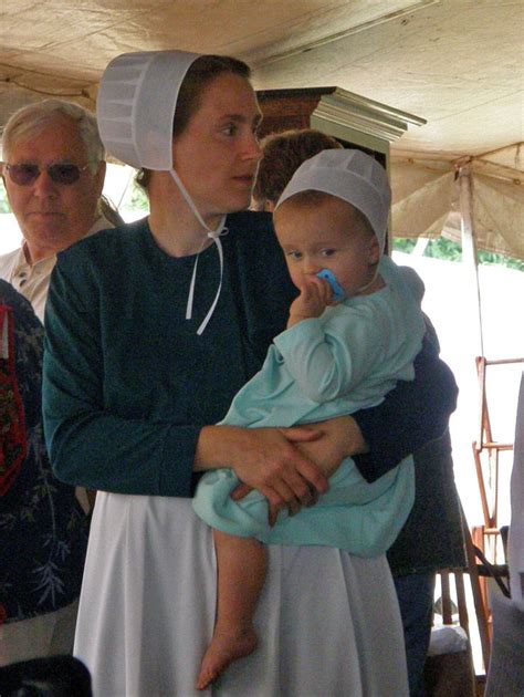 Amish And Pregnant Things They Do Differently Babygaga