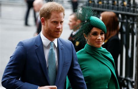 A residents' group, which harry and meghan belong to, sent emails warning them of the potential dangers, the mirror reports. Meghan en Harry verliezen tweede kindje