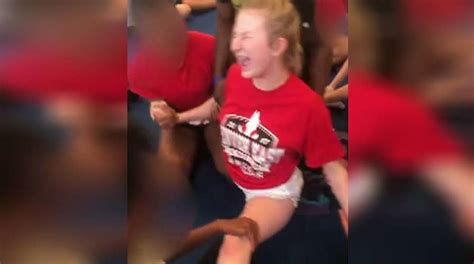 cheerleader forced to do splits by coach says she s being cyberbullied for speaking up fox news